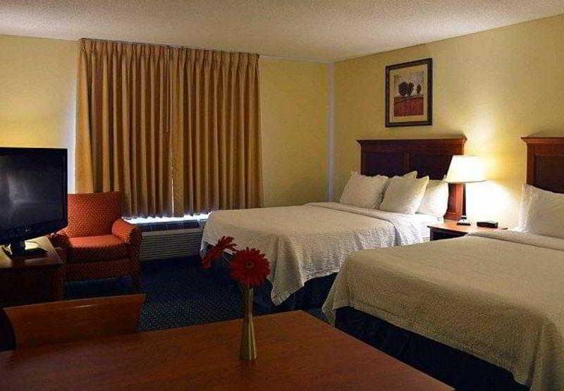 Towneplace Suites By Marriott Colorado Springs South Εξωτερικό φωτογραφία