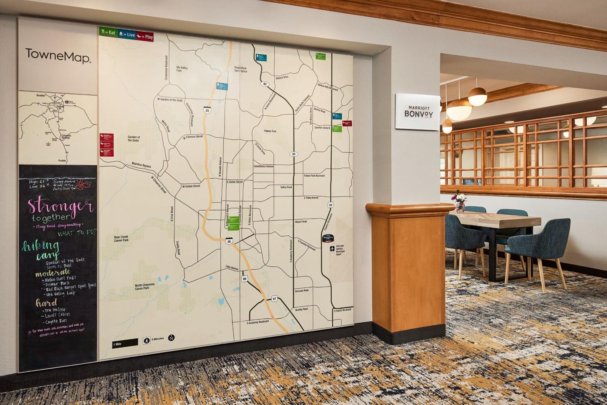 Towneplace Suites By Marriott Colorado Springs South Εξωτερικό φωτογραφία
